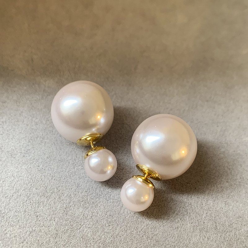 Double sided pearl earrings for women's light luxury unique temperament earrings 2024 new popular high-end ear accessories