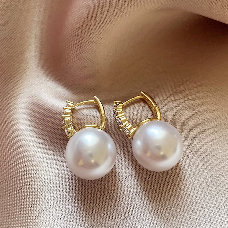 French zircon pearl earrings 2024 new popular high-end summer earrings women's light luxury niche unique earrings