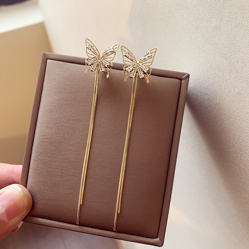 Golden butterfly earrings for women with a high-end feel, light luxury, long tassel earrings, 2024 new popular style, temperament earrings, earrings