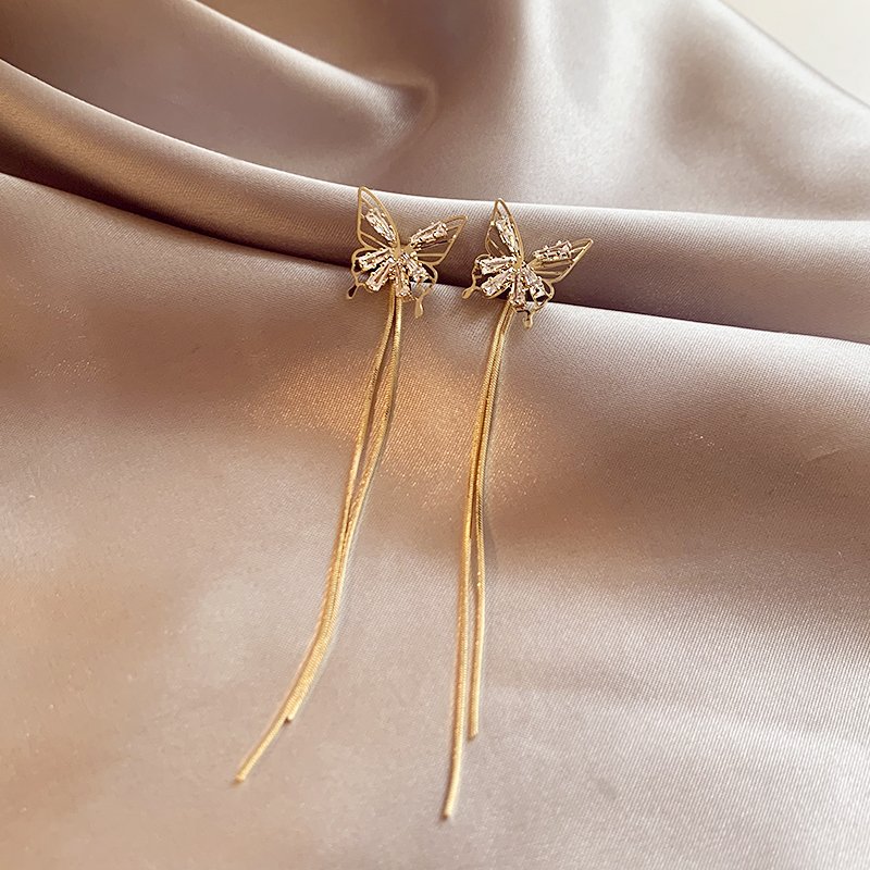 Golden butterfly earrings for women with a high-end feel, light luxury, long tassel earrings, 2024 new popular style, temperament earrings, earrings