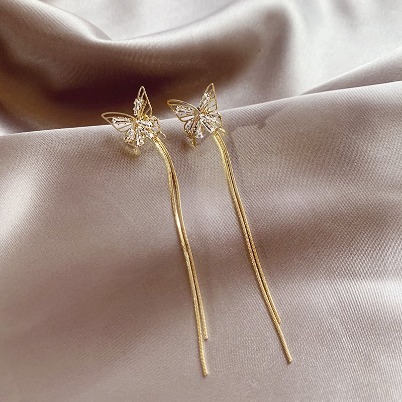 Golden butterfly earrings for women with a high-end feel, light luxury, long tassel earrings, 2024 new popular style, temperament earrings, earrings