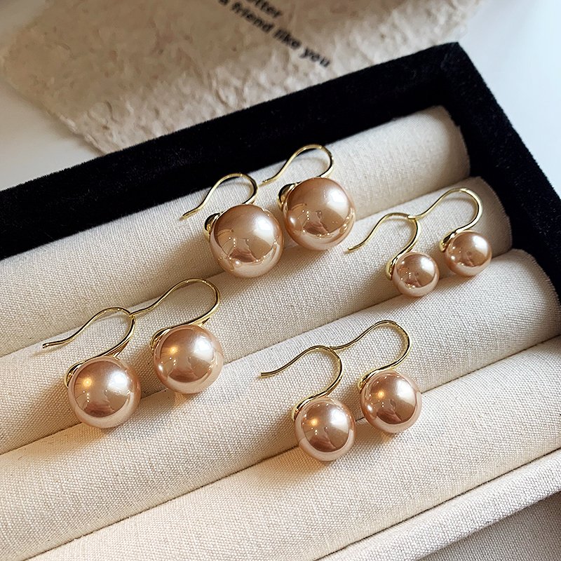 Golden high heels, pearl earrings, women's high-end feeling, ear hooks, light luxury temperament, earrings, 2024 new popular earrings