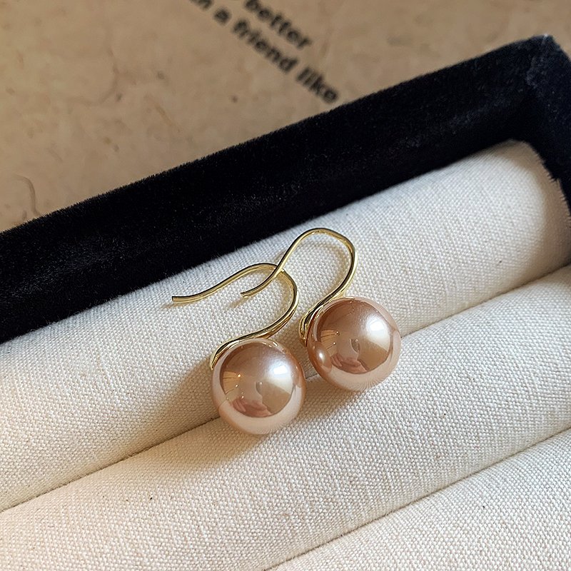 Golden high heels, pearl earrings, women's high-end feeling, ear hooks, light luxury temperament, earrings, 2024 new popular earrings