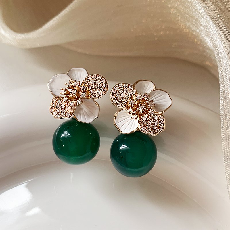 Exquisite Green Floral Earrings: 2025 Summer's Must-Have High-End Statement Accessories for Women