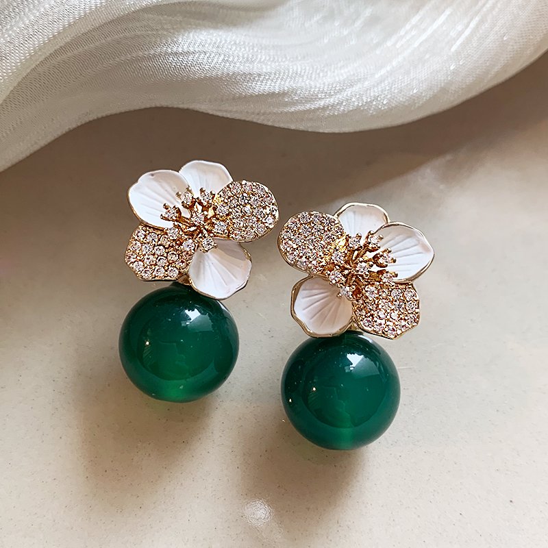 Exquisite Green Floral Earrings: 2025 Summer's Must-Have High-End Statement Accessories for Women