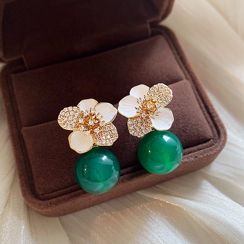 Exquisite Green Floral Earrings: 2025 Summer's Must-Have High-End Statement Accessories for Women