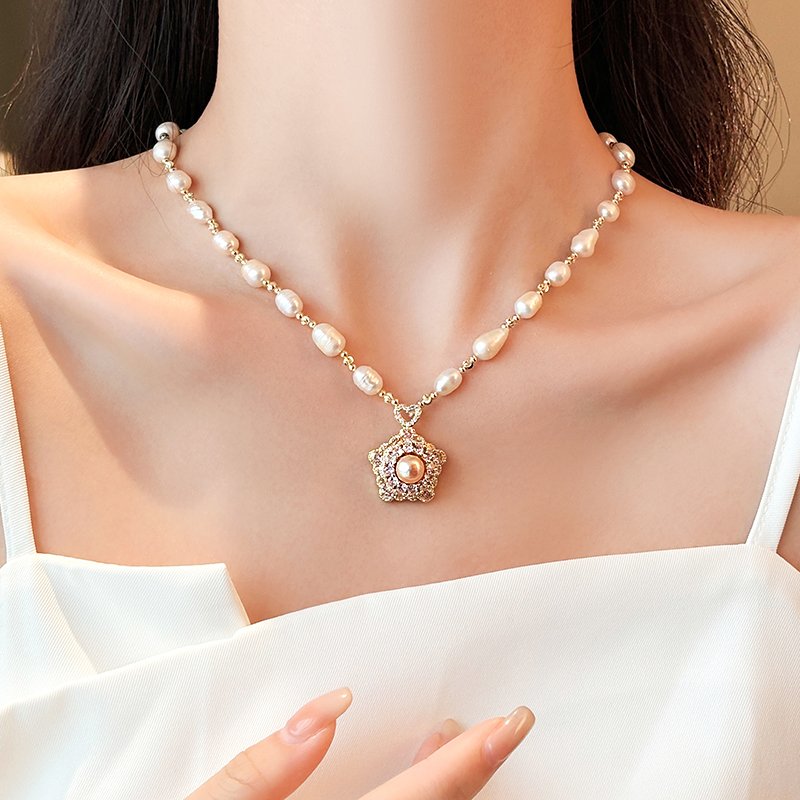 Irregular Baroque Natural Pearl Necklace for Women, Light Luxury, High Grade, Clavicle Chain 2024 New, Small denomination Neck Chain