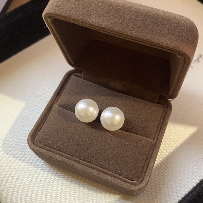 Mantou pearl earrings sterling silver earrings 2024 women's new popular luxury high-end earrings beautiful atmosphere