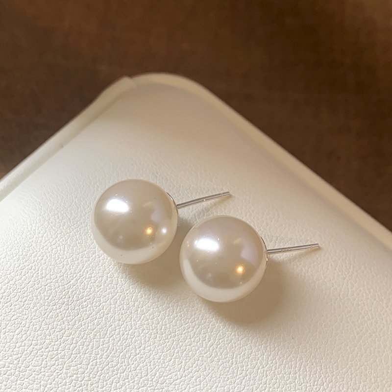 Mantou pearl earrings sterling silver earrings 2024 women's new popular luxury high-end earrings beautiful atmosphere