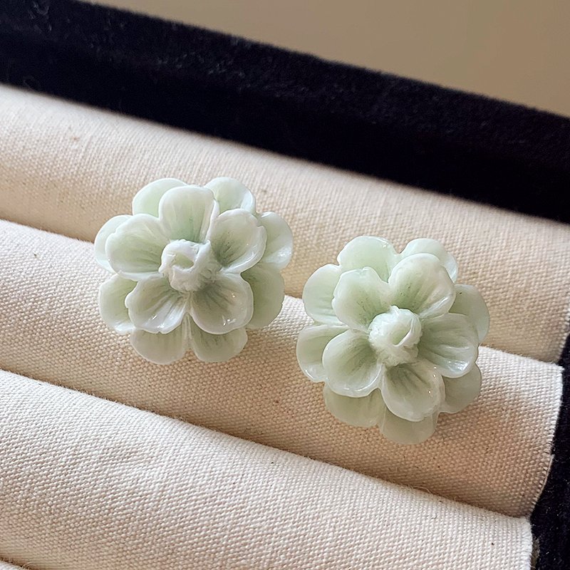 Mint Manbo Green Flower Earrings, Women's Light Luxury High End Earrings, 2024 New Popular Small Summer Earrings