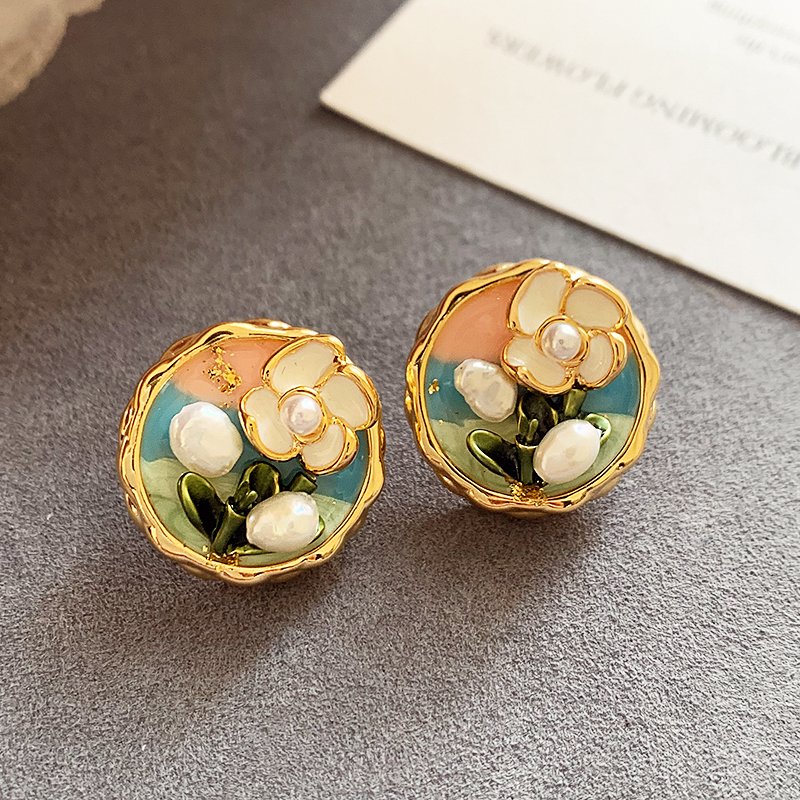 Monet Garden Baroque Pearl Earrings for Women 2024 New Popular Style Light Luxury High End Earrings Exquisite Ear Accessories