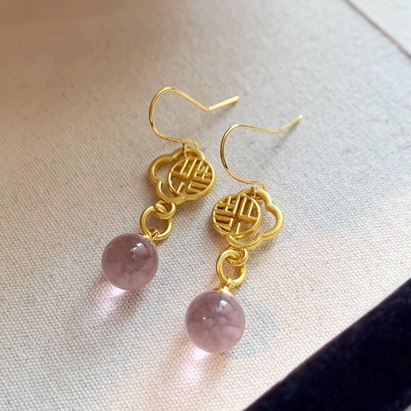 New Chinese style Chinese style earrings for women in summer 2024, new popular items, light luxury and high-end earrings, design sense and temperament earrings