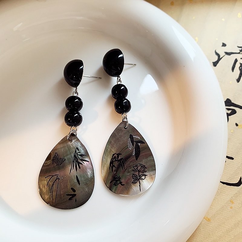 New Chinese style earrings, women's Chinese style earrings, light luxury, high-end temperament, earrings, 2024 new explosive unique earrings