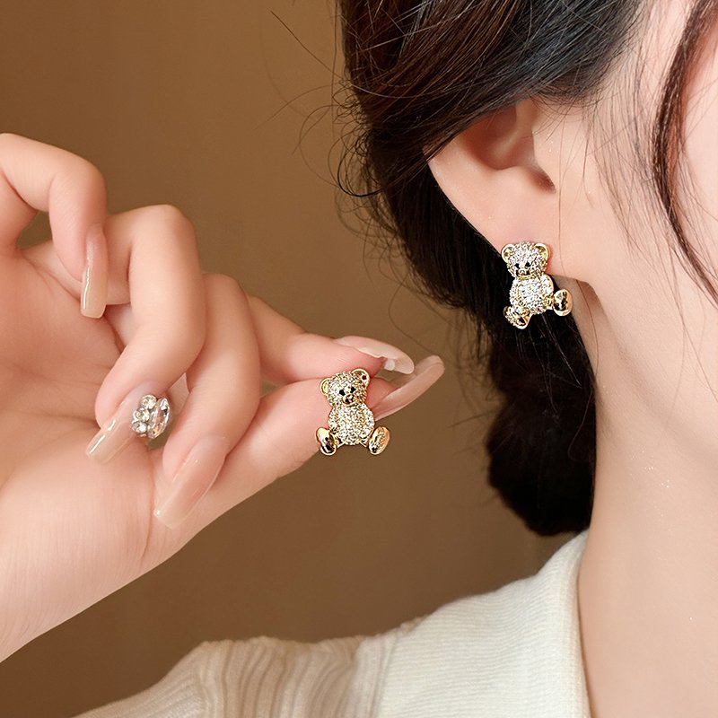 Original Little Bear Earnail Female 2024 New Popular Style, Light Luxury, High Grade, Elegant and Elegant Earrings, Exquisite Ear Accessories