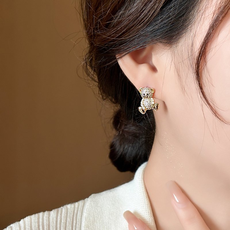 Original Little Bear Earnail Female 2024 New Popular Style, Light Luxury, High Grade, Elegant and Elegant Earrings, Exquisite Ear Accessories