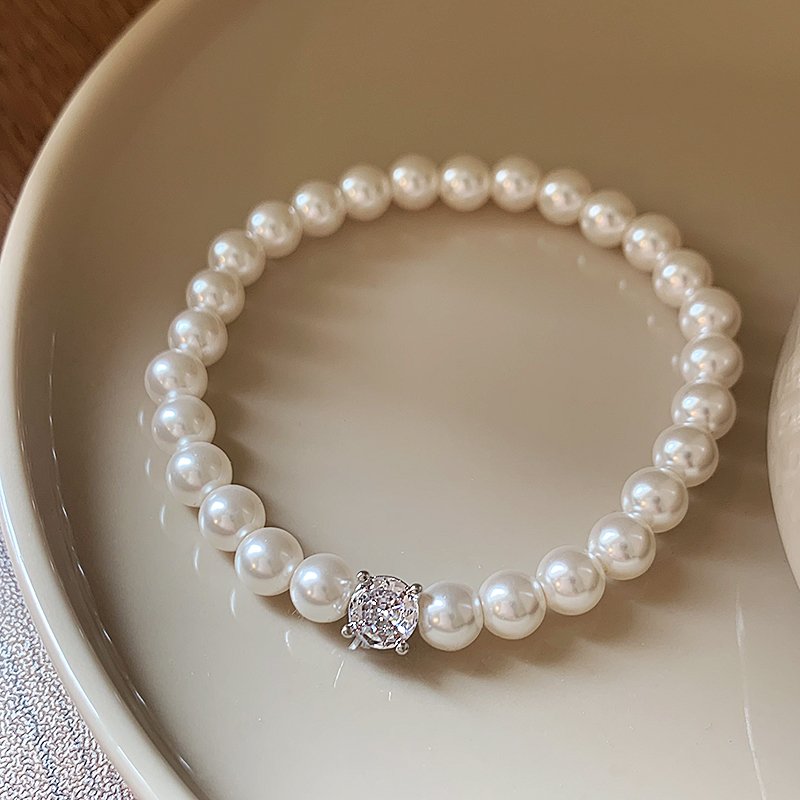 Pearl bracelet for women, light luxury, niche exquisite bracelet, high-end feeling bead, 2024 new popular high beauty jewelry