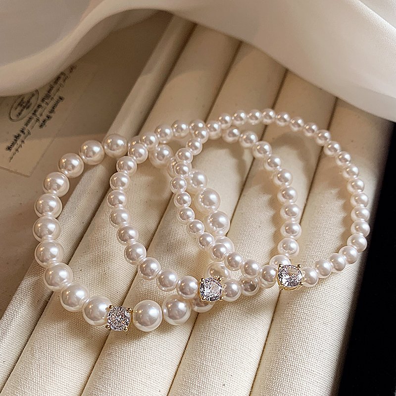 Pearl bracelet for women, light luxury, niche exquisite bracelet, high-end feeling bead, 2024 new popular high beauty jewelry