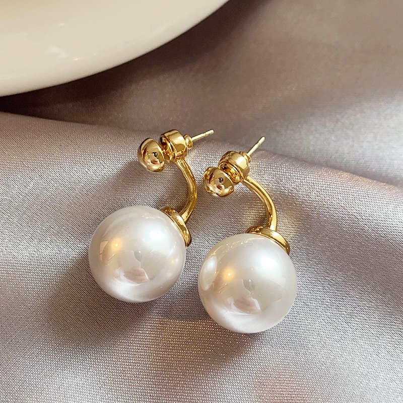 Pearl earrings for women's light luxury niche earrings 2024 new popular high-end earrings unique ear accessories