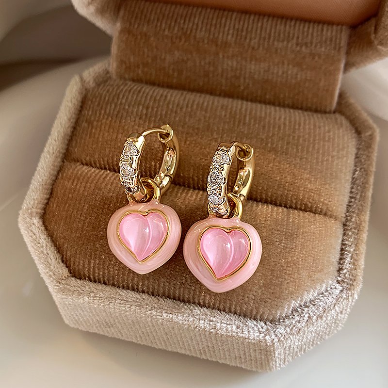 Pink peach heart earrings for women 2024 new popular item, high-end fashion earrings, light luxury temperament earrings, unique earrings