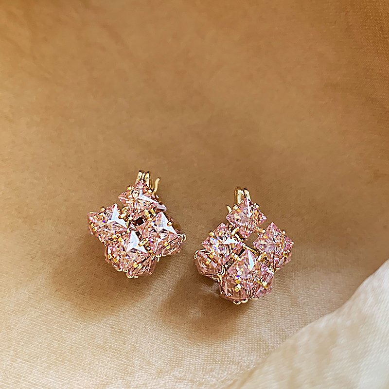 Pink zircon earrings for women, light luxury, high-end, niche temperament, earrings, 2024 new popular unique ear accessories