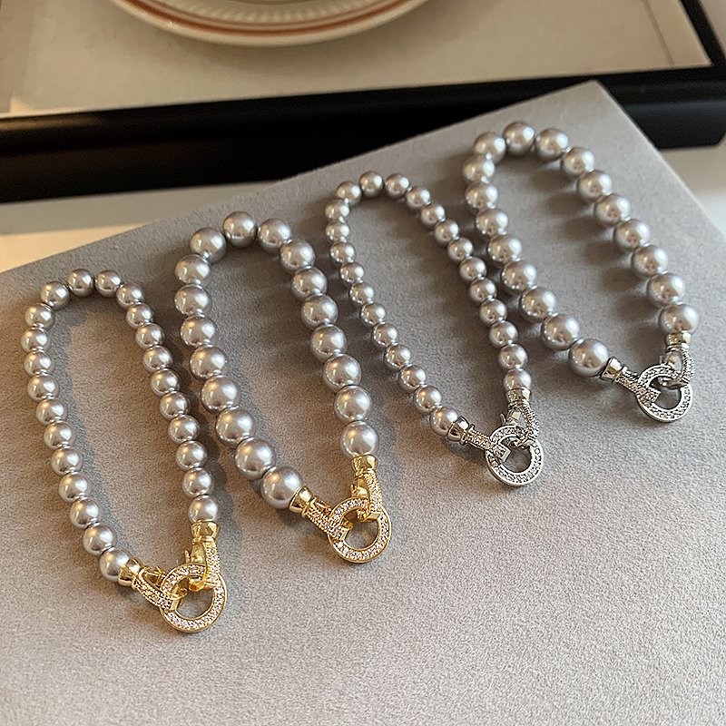 Really many hemp grey pearl bracelets for women, light luxury, niche and exquisite bracelets. 2024 new bead string bracelet for girlfriends