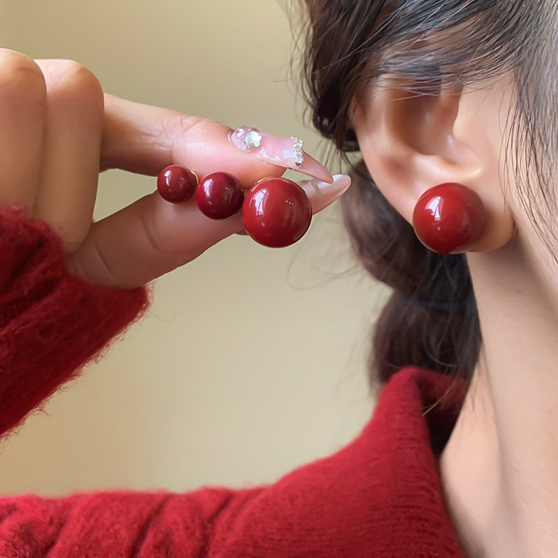 Red Bean Earrings for Women with Light Luxury and High Quality Charm, 2024 New Popular and Small denomination Earrings