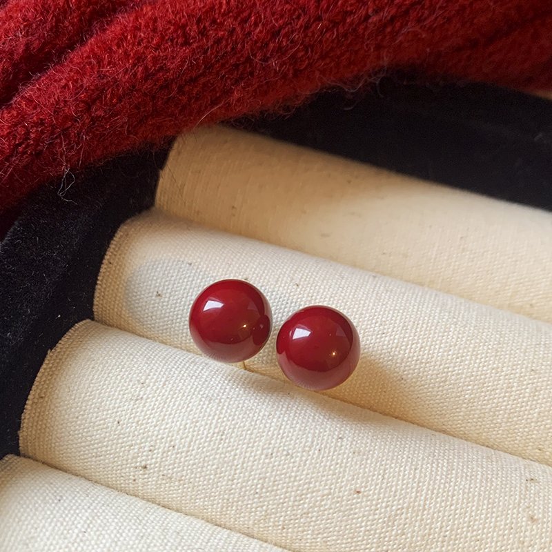 Red Bean Earrings for Women with Light Luxury and High Quality Charm, 2024 New Popular and Small denomination Earrings