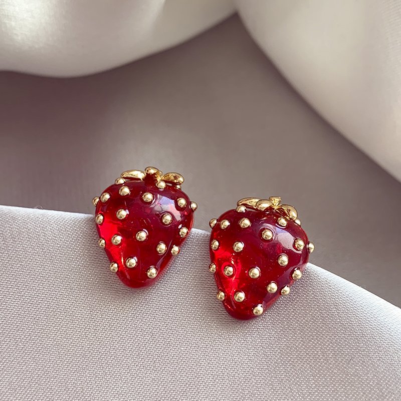 Red strawberry earrings for women, 2024 new explosive style earrings, light luxury and high-end, niche and unique ear accessories