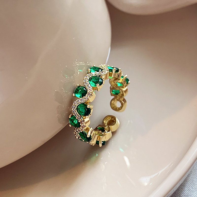 Retro emerald zircon ring with female niche design, light luxury and high-end feel, index finger ring 2024 new popular item