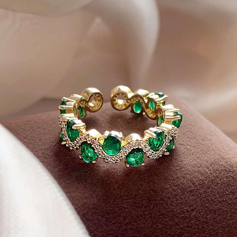 Retro emerald zircon ring with female niche design, light luxury and high-end feel, index finger ring 2024 new popular item