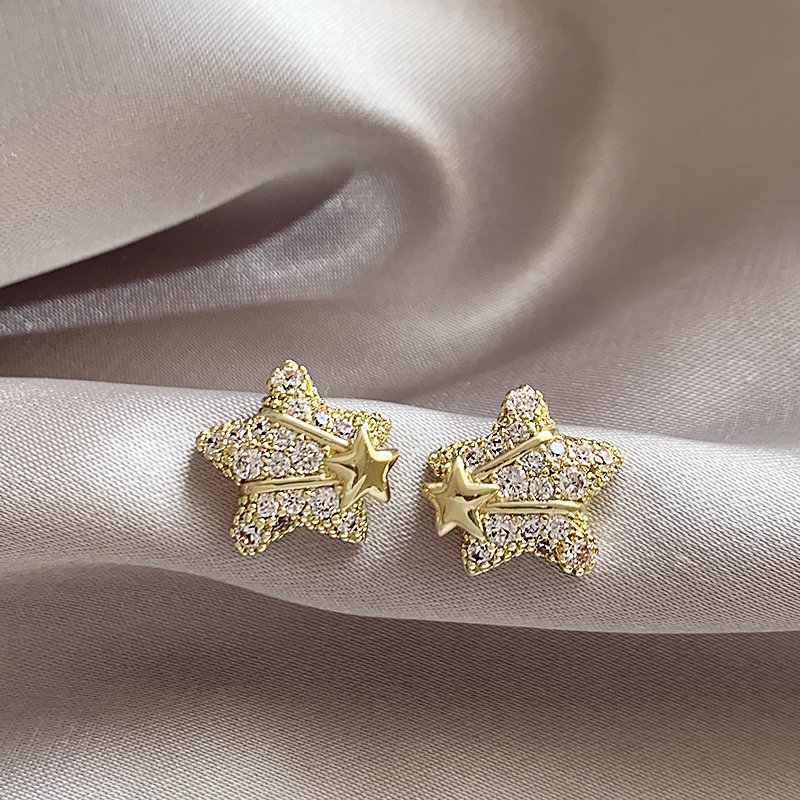 Sparkling Diamond Star Earrings for Women, Light Luxury, Small and High End, 2024 New Popular 925 Silver stud post Earrings