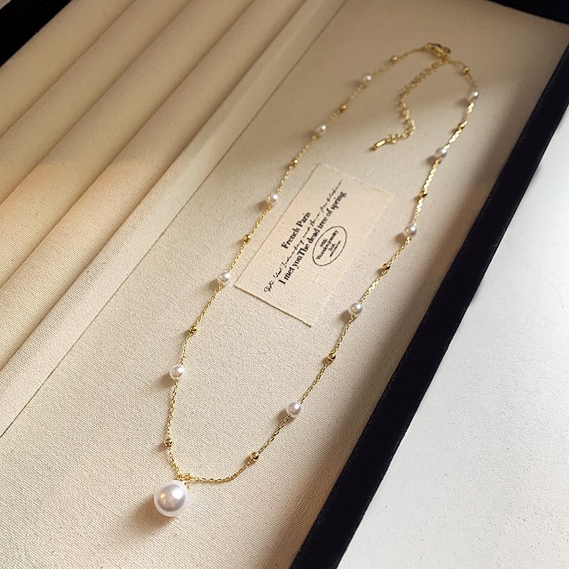 Starry Sky Pearl Necklace for Women, Light Luxury, Niche Clavicle Chain 2024 New Popular Style, Temperament, Neck Chain Accessories, Luxury