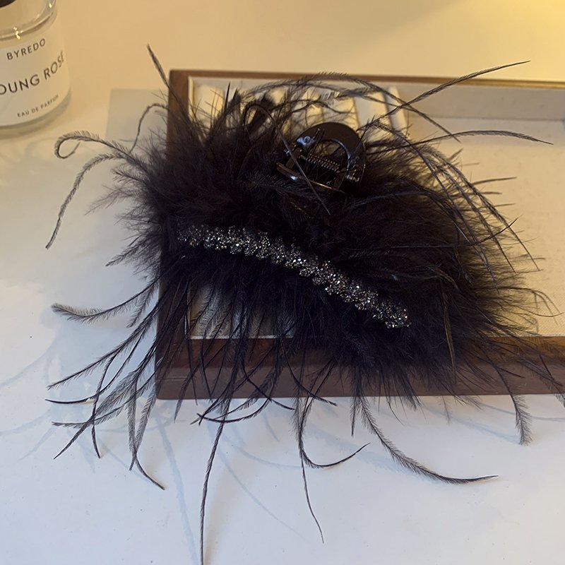 Wheat Feather Grab Clip Female Ostrich Hair Shark Clip Hair Accessory 2024 New Back of Head Disc Hair Accessory