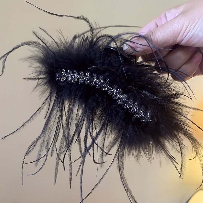 Wheat Feather Grab Clip Female Ostrich Hair Shark Clip Hair Accessory 2024 New Back of Head Disc Hair Accessory