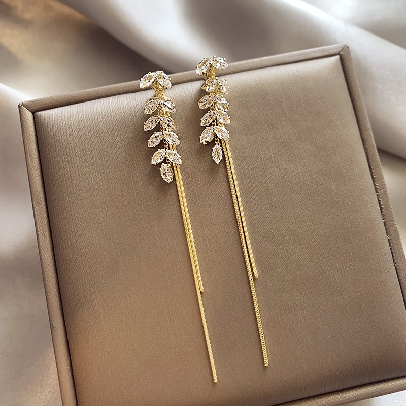 Wheat ear zircon tassel earrings for women with a light luxury temperament, high-end earrings, niche and unique earrings, 2024 new popular item