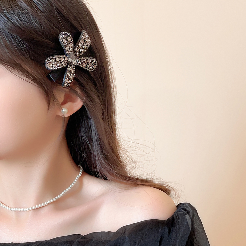 White Deer Full Diamond Flower Hairpin Female 2024 New High end Side Clip Cute Hair Accessories Hair Clip