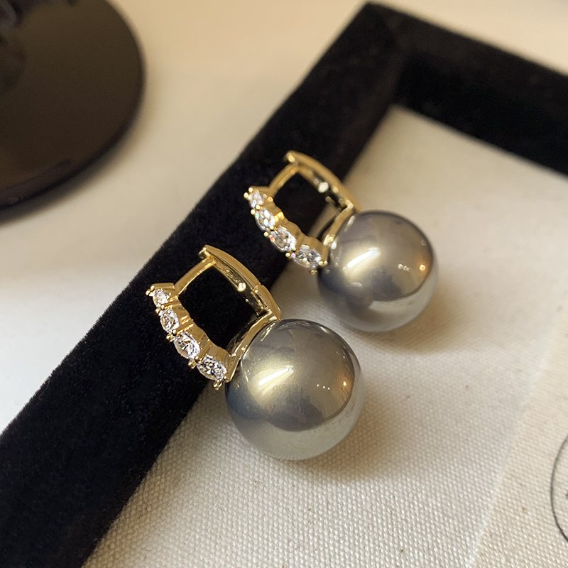 Zircon Grey Pearl Earrings for Women, Light Luxury and High Grade Earrings, 2024 New Explosive Style, Elegant Ear Accessories