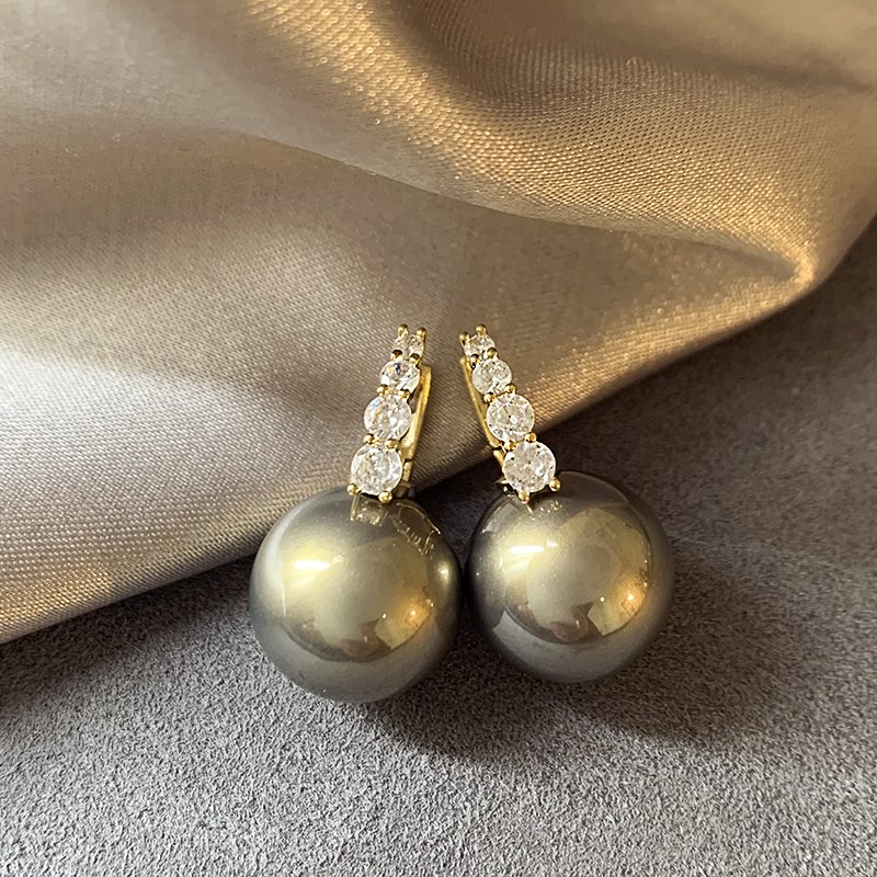 Zircon Grey Pearl Earrings for Women, Light Luxury and High Grade Earrings, 2024 New Explosive Style, Elegant Ear Accessories