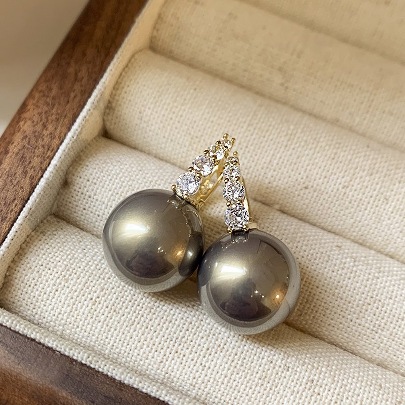 Zircon Grey Pearl Earrings for Women, Light Luxury and High Grade Earrings, 2024 New Explosive Style, Elegant Ear Accessories