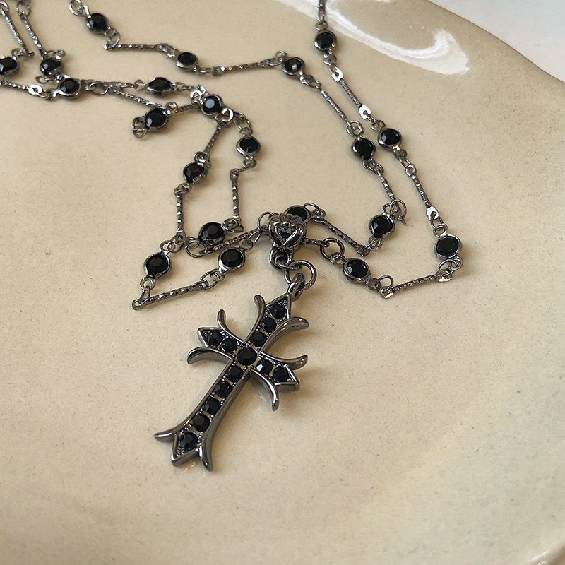 Zircon cross necklace for women, double layered, sweet and cool collarbone chain, light luxury, niche, high-end neck chain