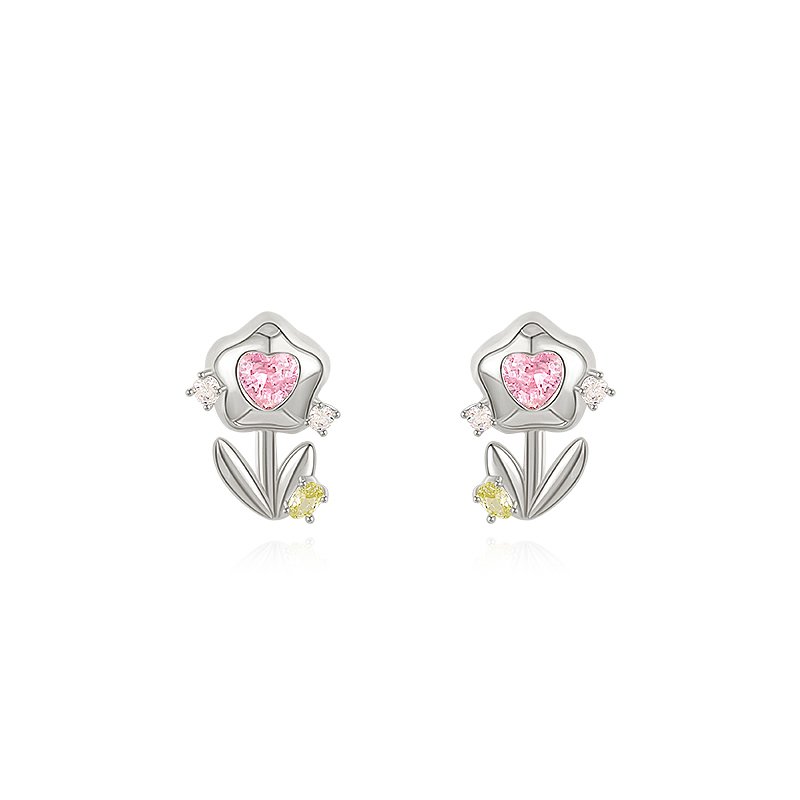 Zircon heart-shaped flower earrings for women in 2024, new and popular, high-end and exquisite earrings, elegant and atmospheric ear accessories