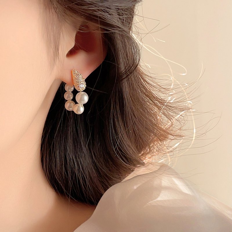 Zircon pearl earrings for women, light luxury, high-end, niche ear buckle 2024 new explosive style earrings, unique earrings