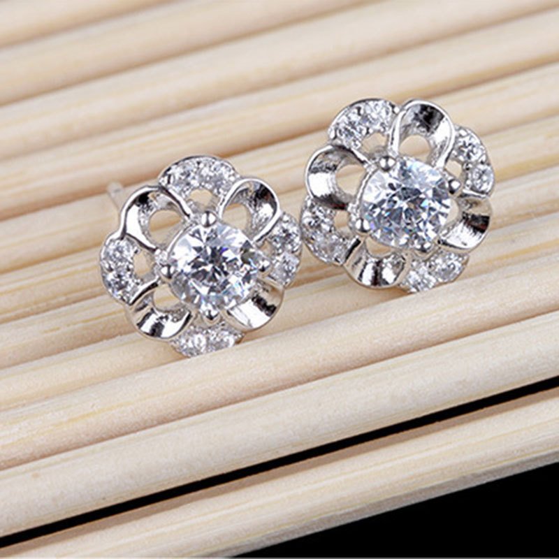 S925 pure silver temperament flower earrings for women, anti allergic and non fading earrings, sweet and compact ear button tassel earrings