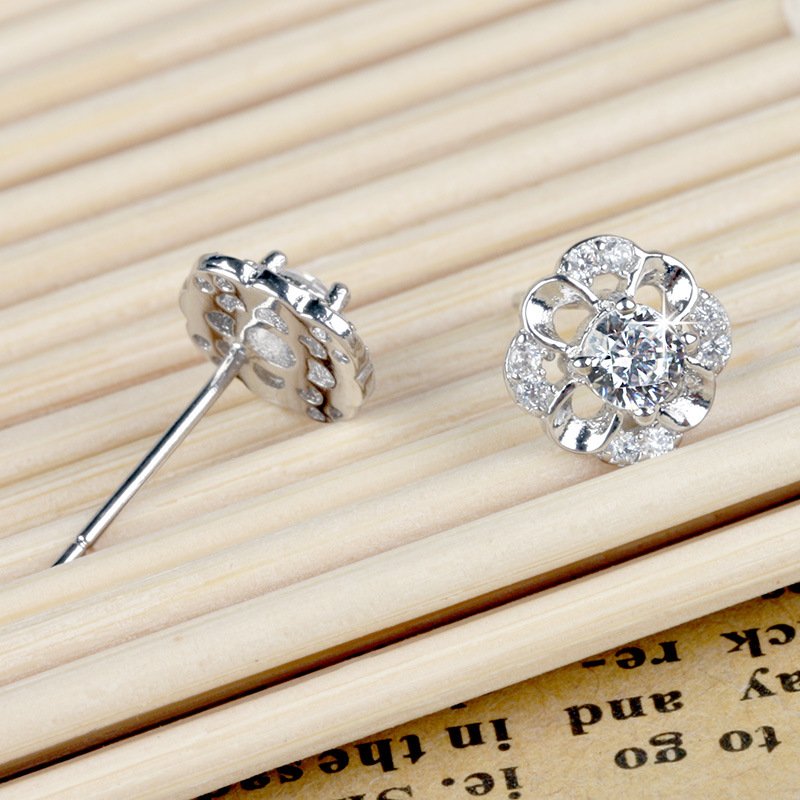 S925 pure silver temperament flower earrings for women, anti allergic and non fading earrings, sweet and compact ear button tassel earrings