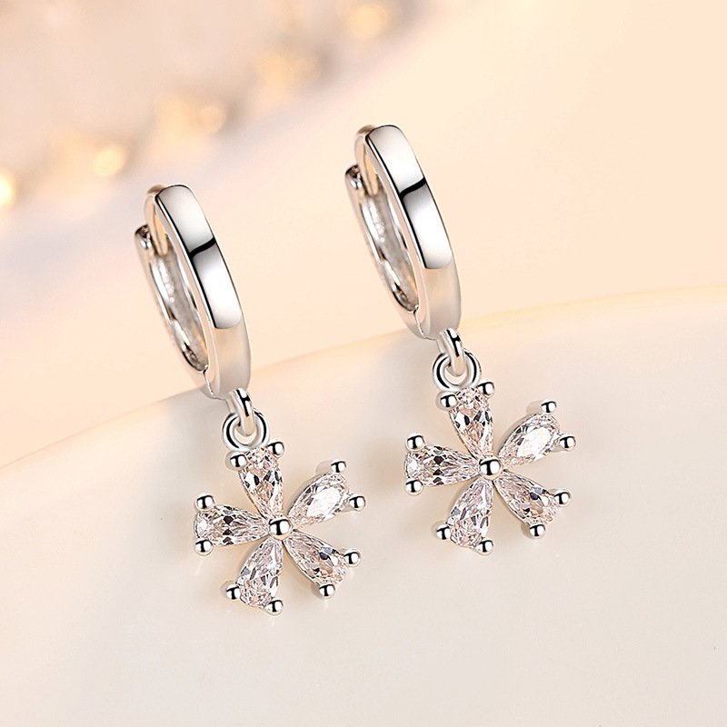 S925 pure silver temperament simple zircon earrings for women sweet and fashionable earrings anti allergic versatile flower earrings accessories