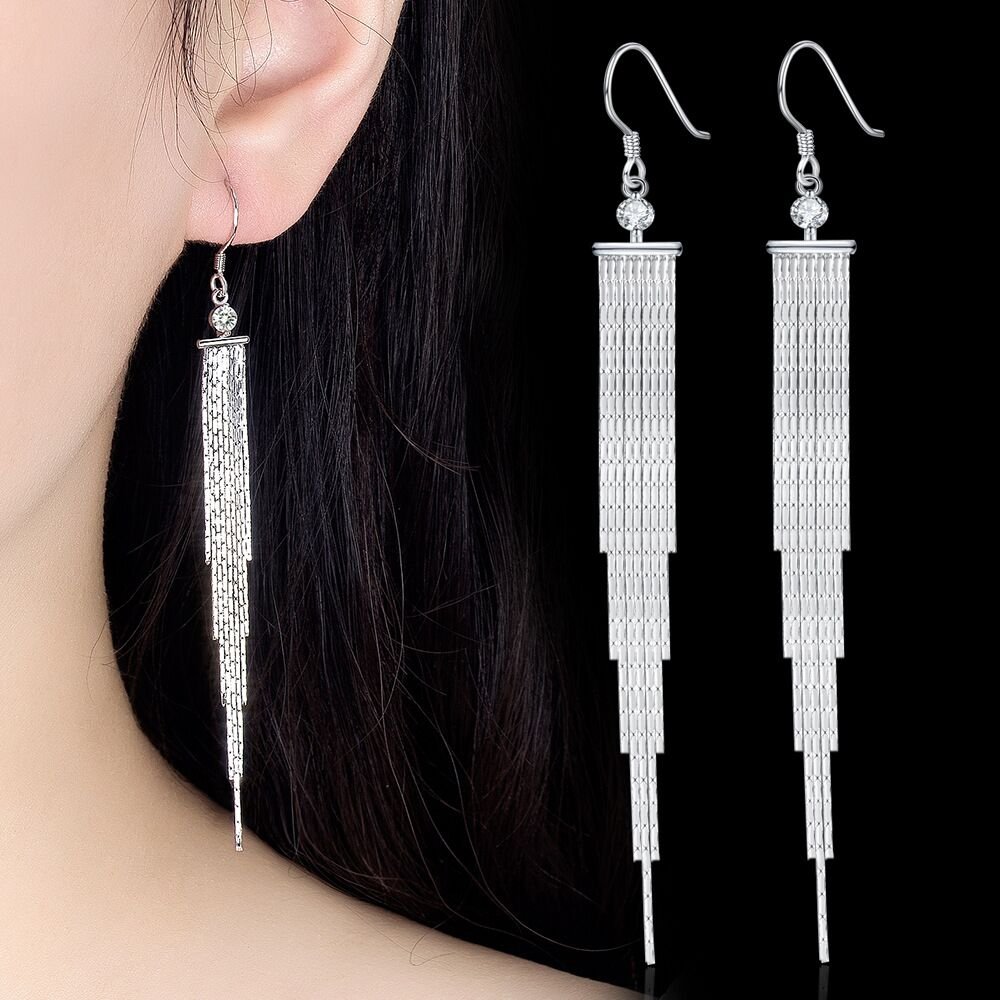 S925 silver Japanese and Korean minimalist temperament zircon earrings anti allergic and non fading fashionable earrings for women's love tassel earrings