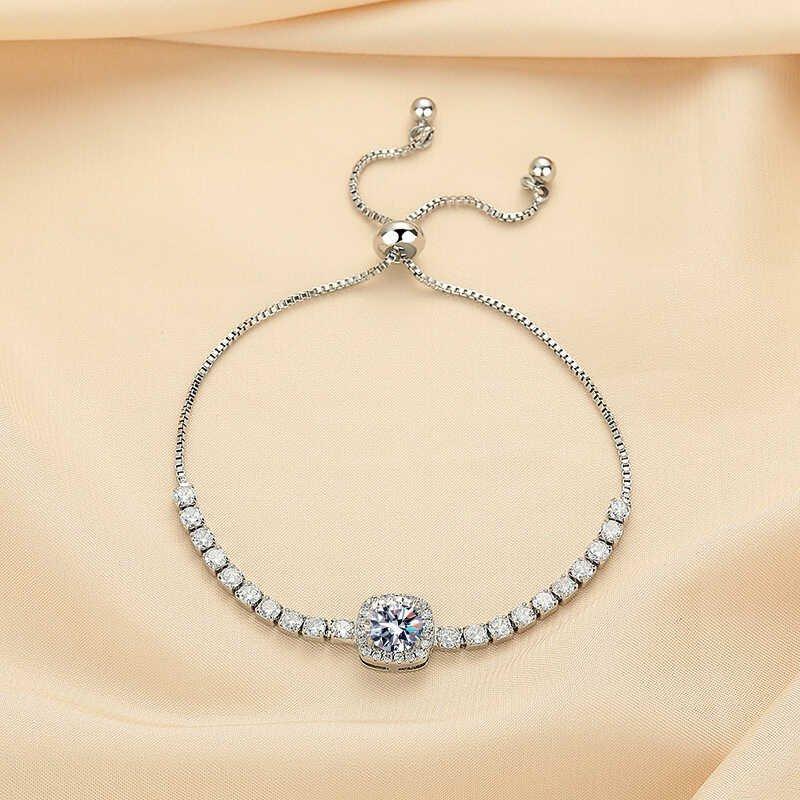 Korean style temperament square bag bracelet, women's pull-out small and exquisite imitation of moissanite, simple and high-end fashion jewelry