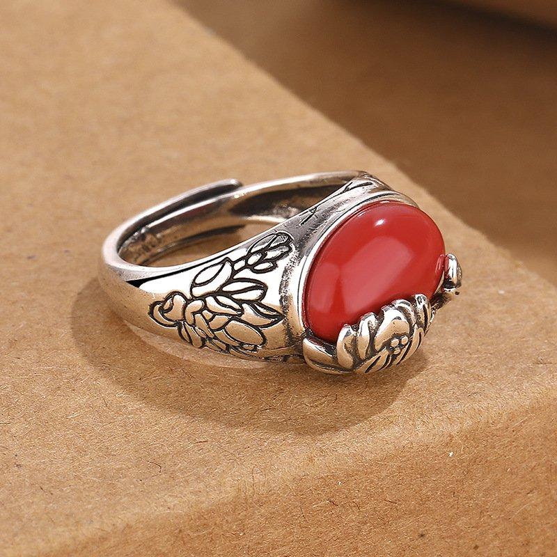 Retro plated s999 Thai silver inlaid with southern red lotus flower ring, women's personalized and fashionable agate adjustable ring with movable mouth