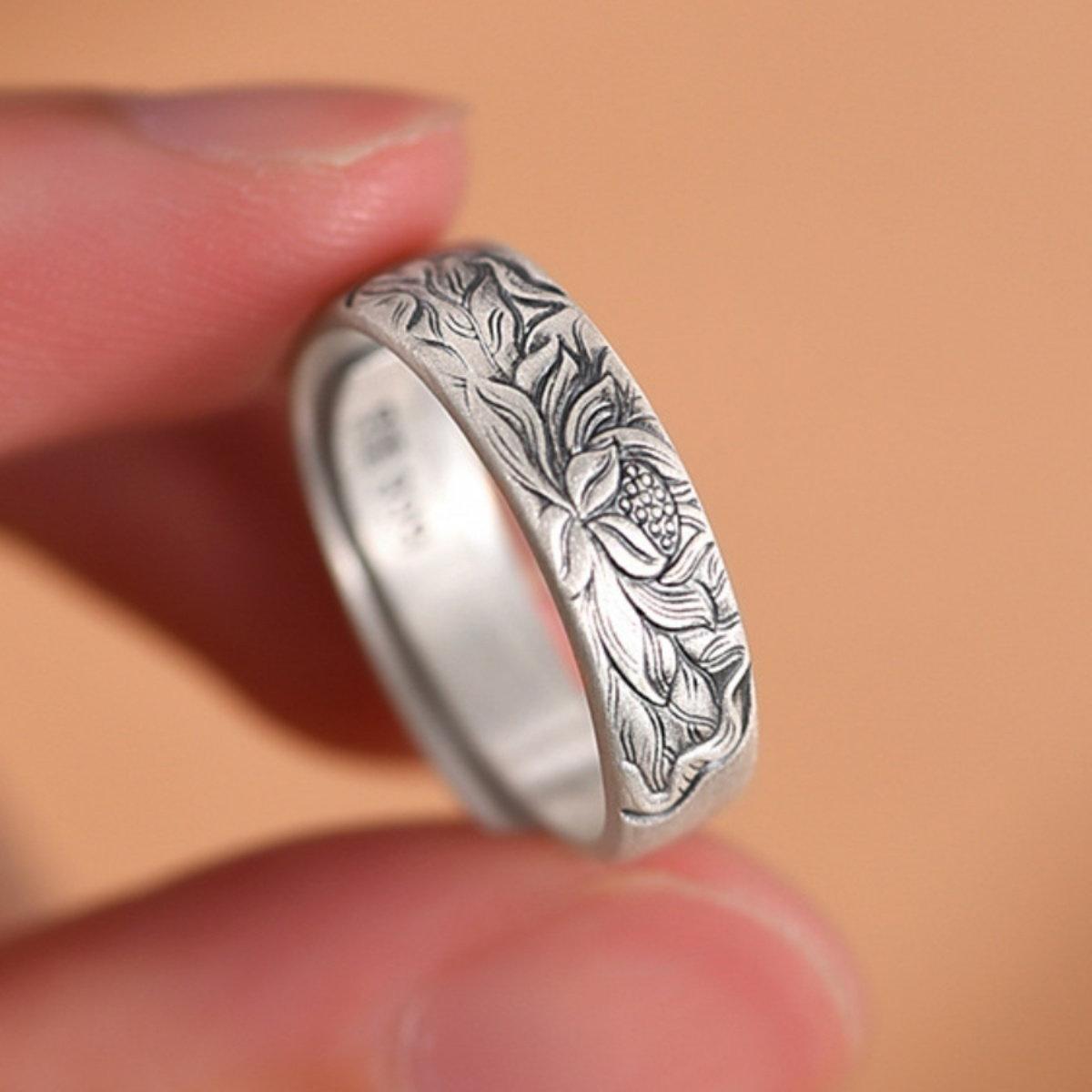 S925 Silver Country Style Lotus Fashion Trend Ring for Men and Women, Retro, Personalized, Niche, Embossed, Popular Jewelry