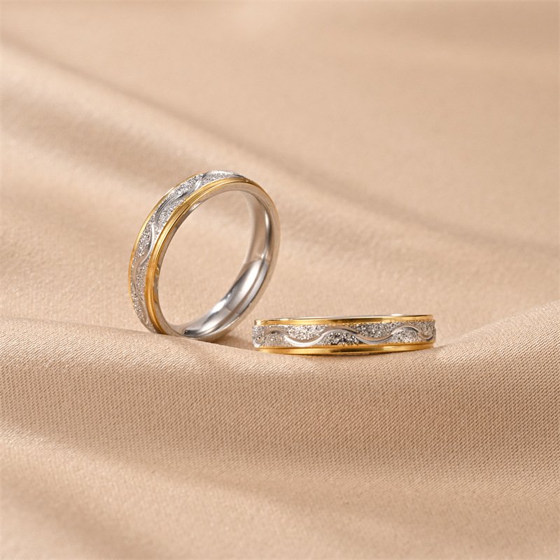 Advanced design titanium steel couple ring, women's non fading, simple and versatile ring, Japanese and Korean jewelry